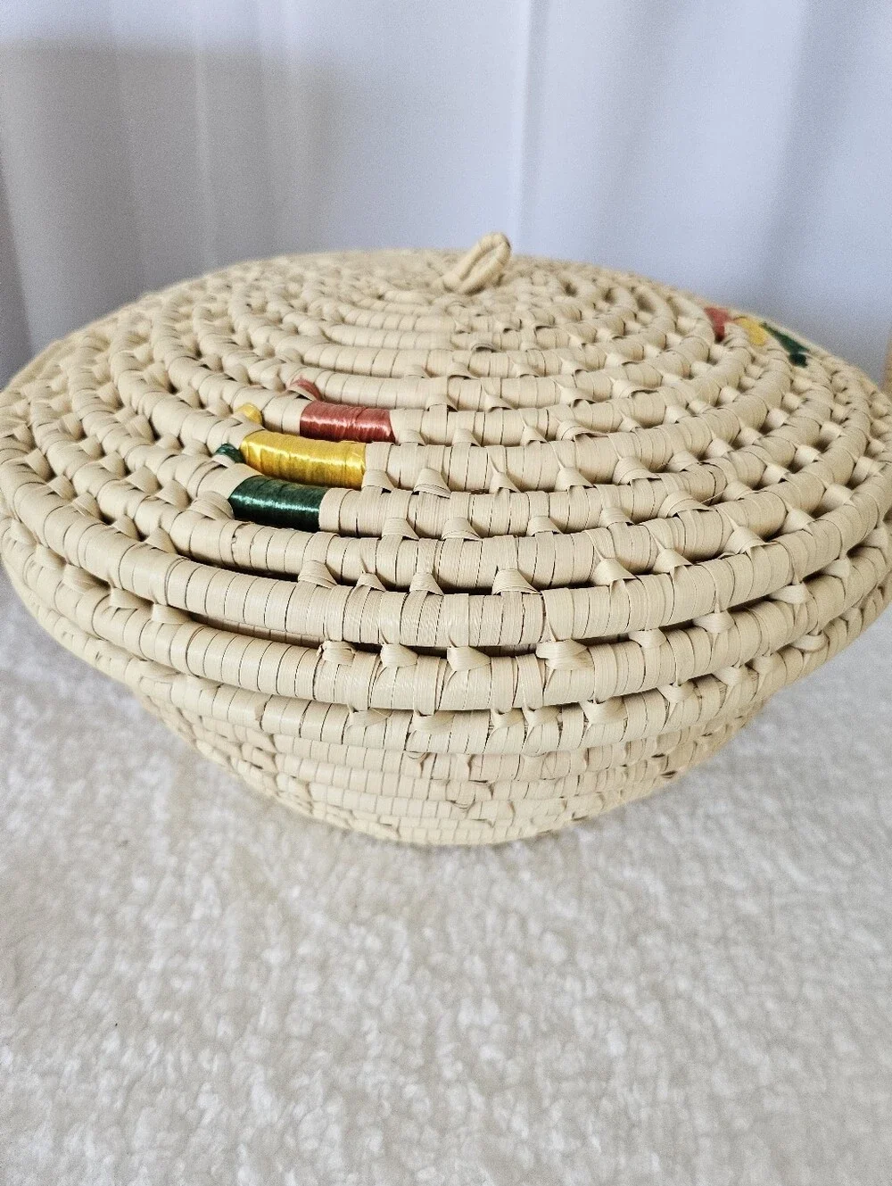 Handwoven Coiled Raffia Basket with Lid - 10